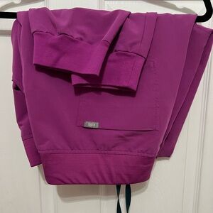 Figs Zamora Joggers XXL Tall EUC bright fuschia